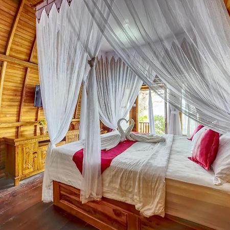 Santen Beach Bungalows Ped エクステリア 写真