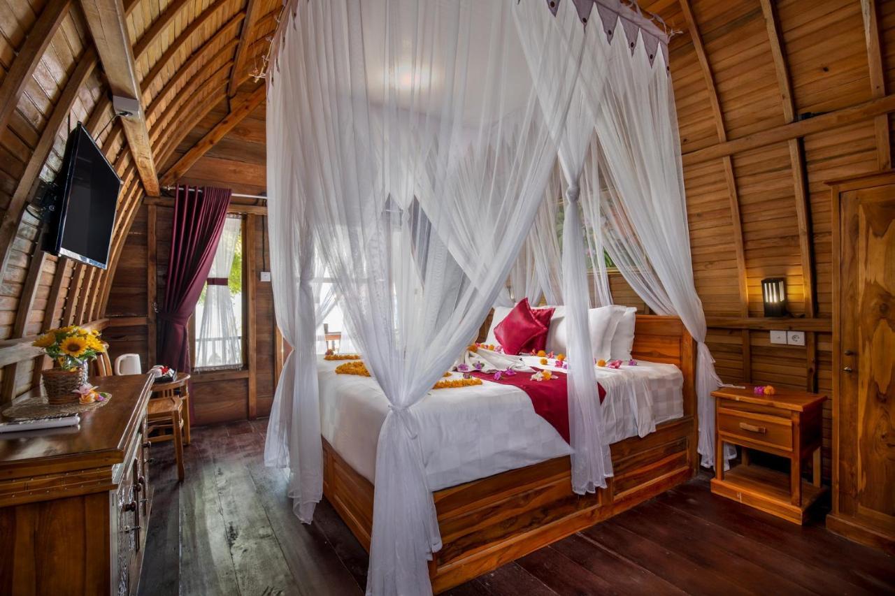 Santen Beach Bungalows Ped エクステリア 写真