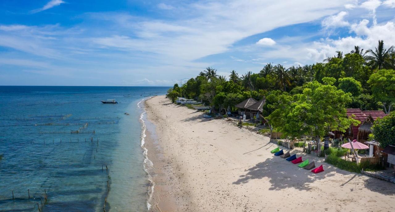 Santen Beach Bungalows Ped エクステリア 写真