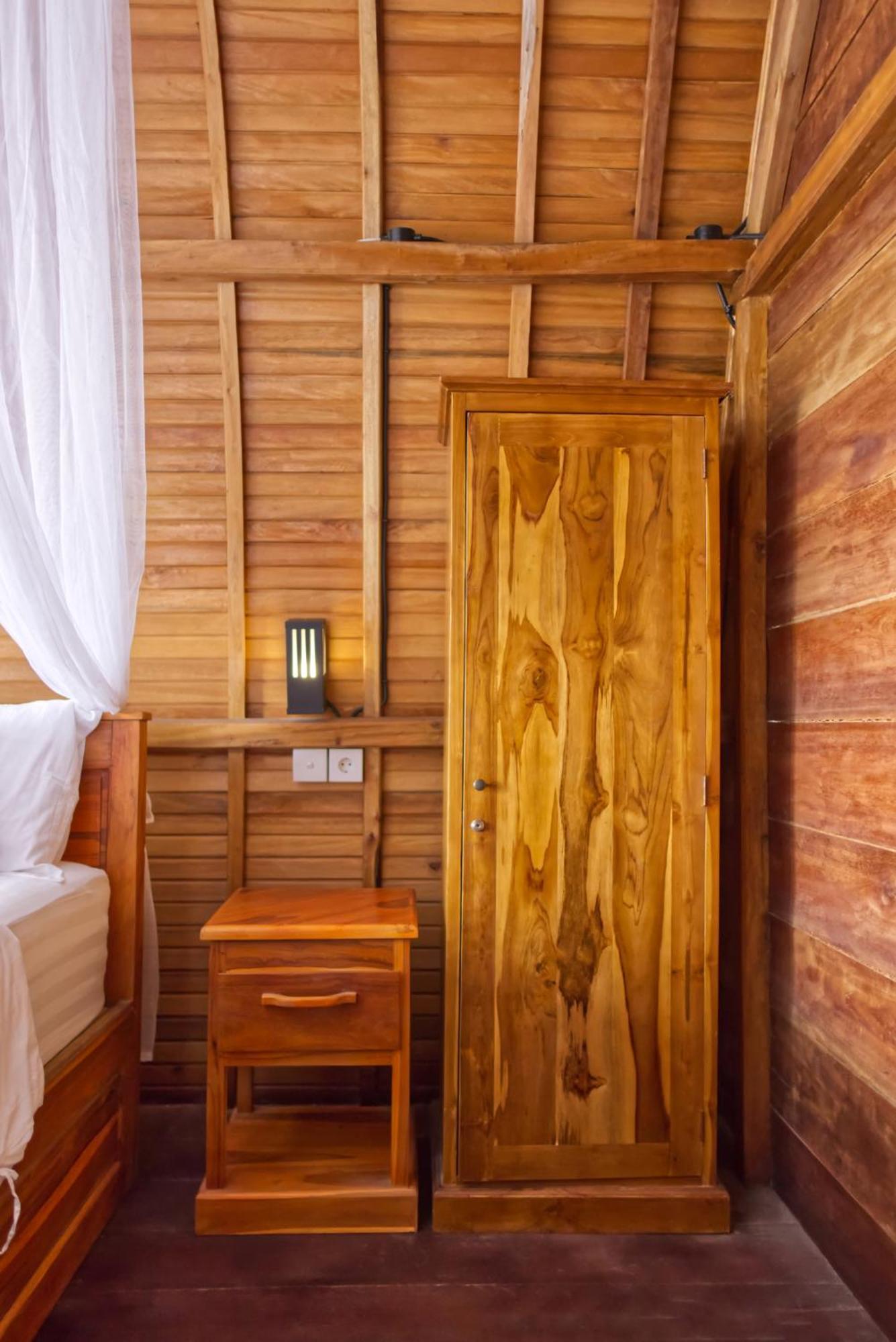 Santen Beach Bungalows Ped エクステリア 写真