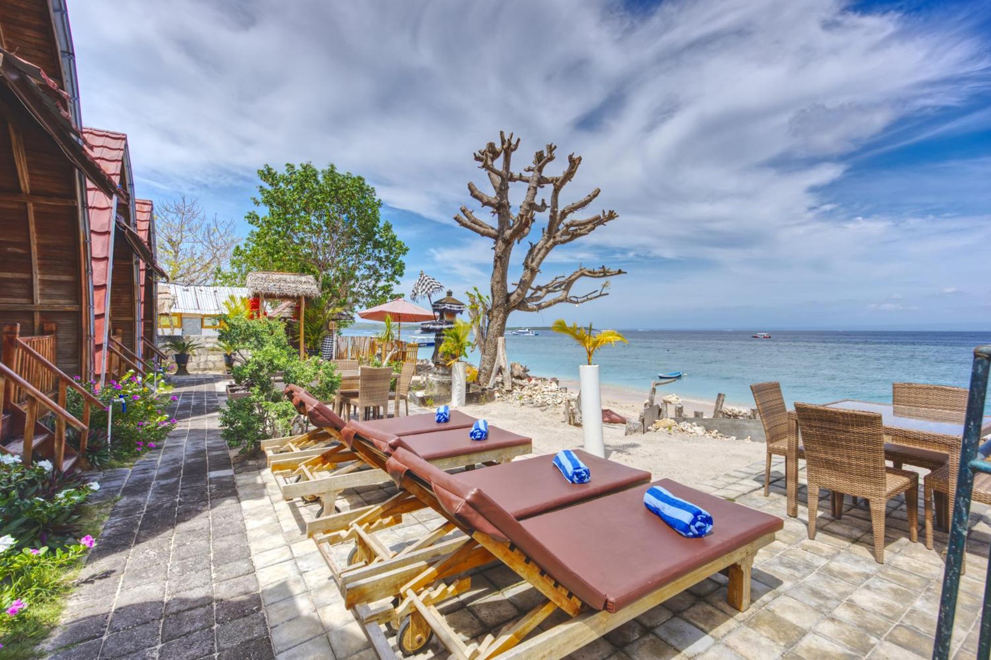 Santen Beach Bungalows Ped エクステリア 写真