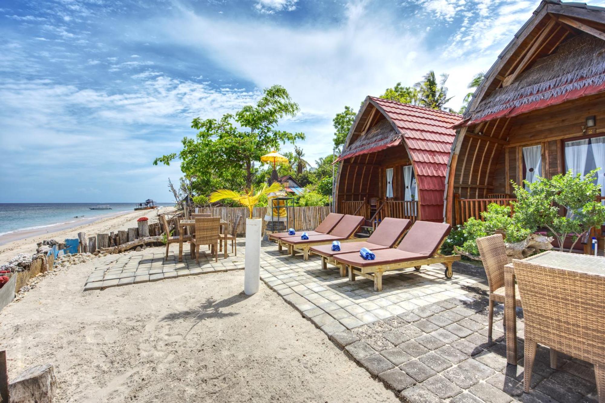 Santen Beach Bungalows Ped エクステリア 写真